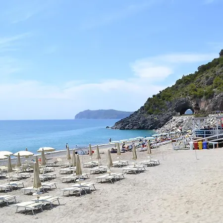 Kompleks wypoczynkowy Villaggio Garden Park 3*