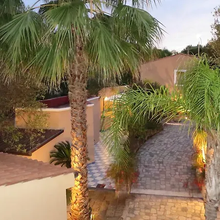 Villaggio Garden Park Holiday park 3*