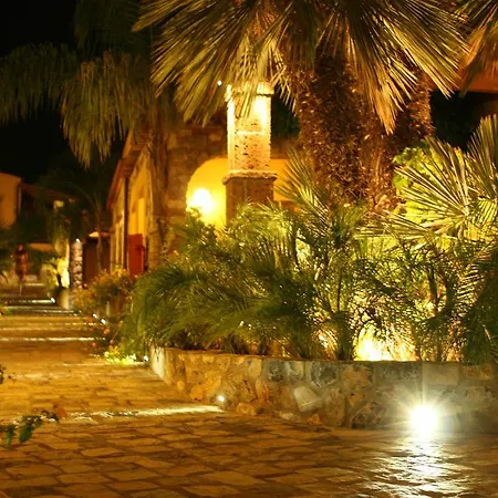 Holiday park Villaggio Garden Park 3*