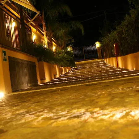 Holiday park Villaggio Garden Park 3*