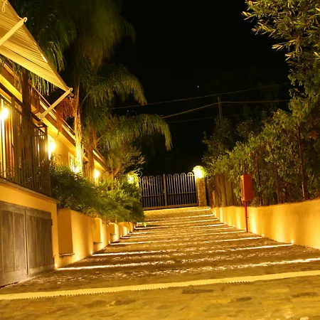 Villaggio Garden Park Holiday park 3*